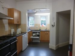 Kitchen, including oven, fridge and dish washer